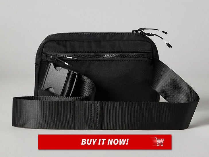 47db88361b184ffc98c51d82cc283a91_md Fabletics-The-Big-Belt-Bag-MAIN-