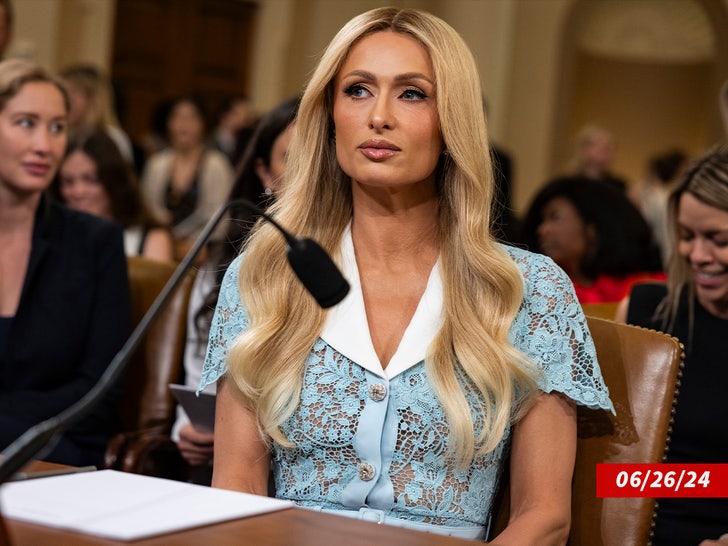 4a22f636157e47b1b1538c089ac3a7d1_md paris hilton court