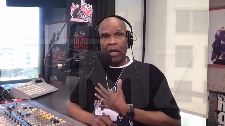 4a93b1776b5b4dc18dc389d049721fcd_md 090924_big_boy_super_bowl_kal