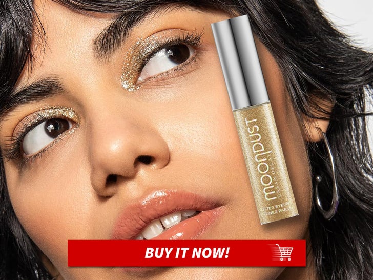 4b836d9ea0464a9b828139cd13f3cb39_md Urban-Decay-Moondust-Liquid-Glitter-Eyeliner-MAIN