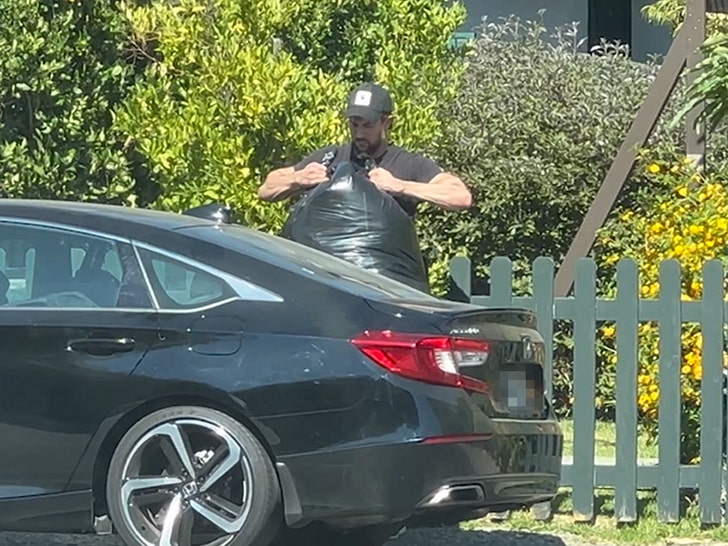 4dad490c407148909ae18153f1617fe3_md 072224-bryan-abasolo-primary