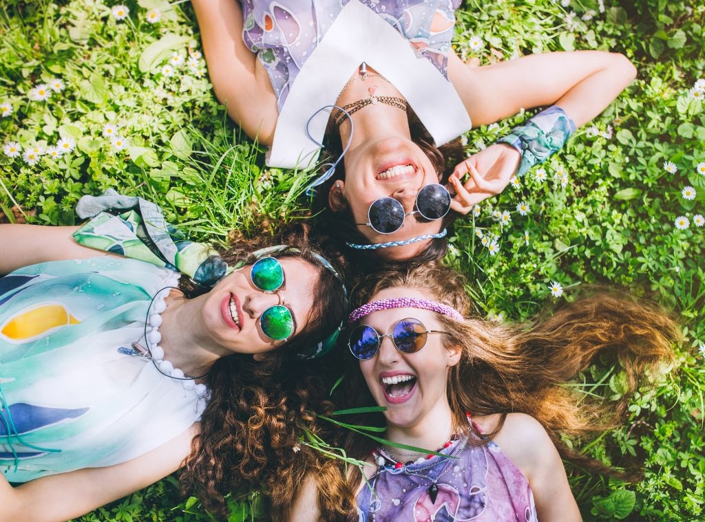 4e80a17a-21a0-4207-a127-55fe1e5c5462_1743182596 shop_amazon big spring sale_dresses_hero.jpg