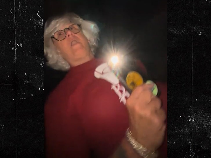 072224-movie-theater-karen-fight-v2