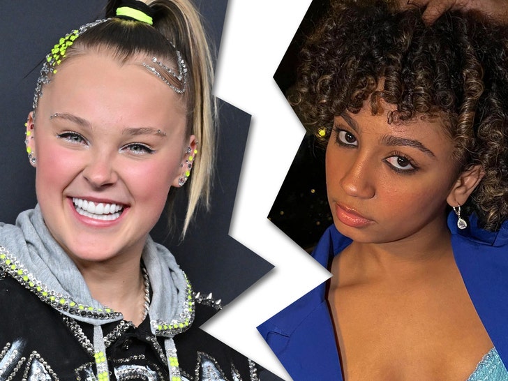 4fb3830dd1a74c97a1364ef5f8077823_md Dakayla Wilson jojo siwa