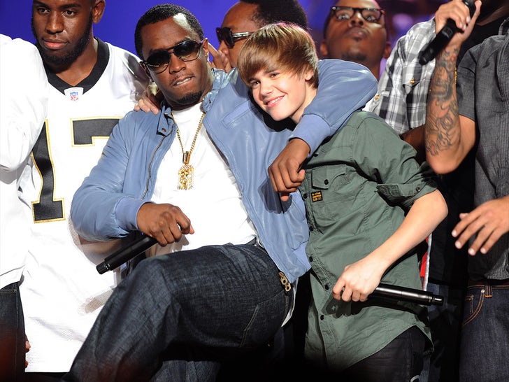 4ff8530d2ae74b5b903077c58c0477d1_md 1004-Justin-Bieber-Diddy-Together-Sub1