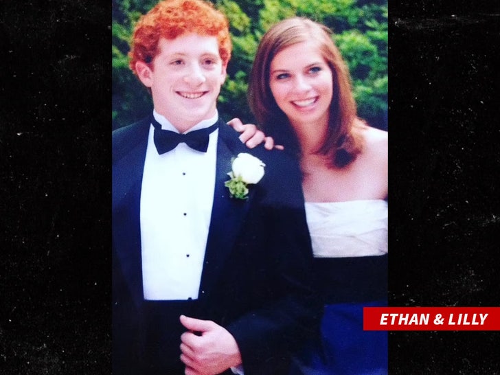 5180b607a73044b0bfa63915654bd88d_md ethan slater lilly jay slater prom sub Instagram- @ethanslater