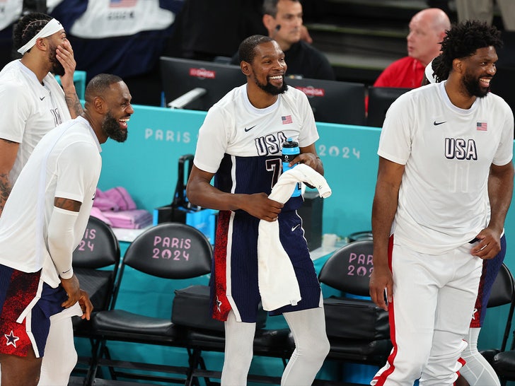 51d088105e4149b8b4b0cb01f6c8d096_md team usa basketball happy