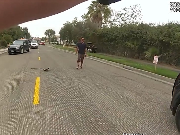 57b6cda97def4940bc7c5be04071a384_md 082524-singing-criminal-primary-3