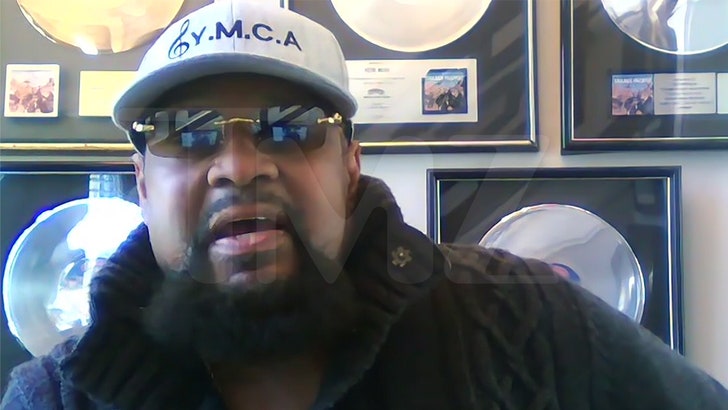 5b720bcc2bd14c3a8ff30e9d3e9715e4_md-1 011525_victor_willis_kal