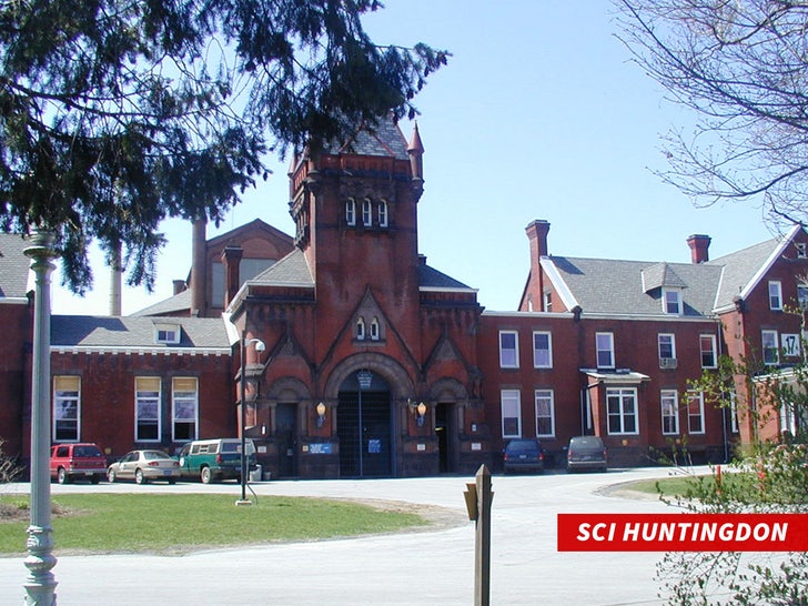 5b9e6f4a2c6943ed99c54b7fe0fcbf9e_md SCI Huntingdon exterior institution jail for luigi mangione
