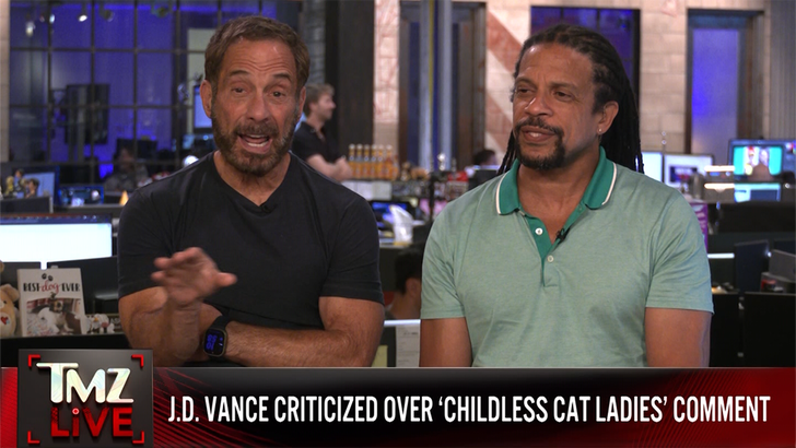 639cc87d30b4491182d64be17191e852_md-2 072524_tmz_live_jennifer_aniston_jd_vance.01_01_15_19.Still021