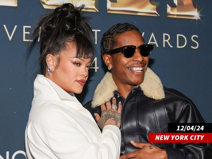 6465ae01d5694ebc88ba2a778b82ae3f_md rihanna asap rocky new york city