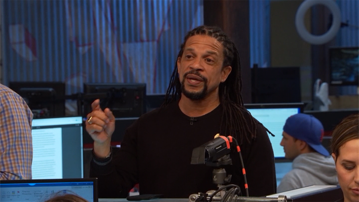 68852172964944f4bcedece5c148821f_md 010523_tv_clips_bryan_idaho_knife.01_00_22_15.Still001