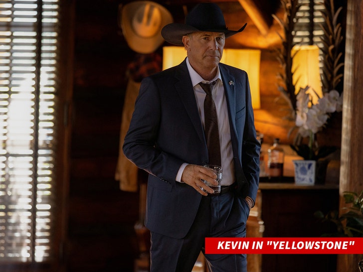 690201c1da4b4c2091351ad11a005fa0_md kevin costner in yellowstone everett 2