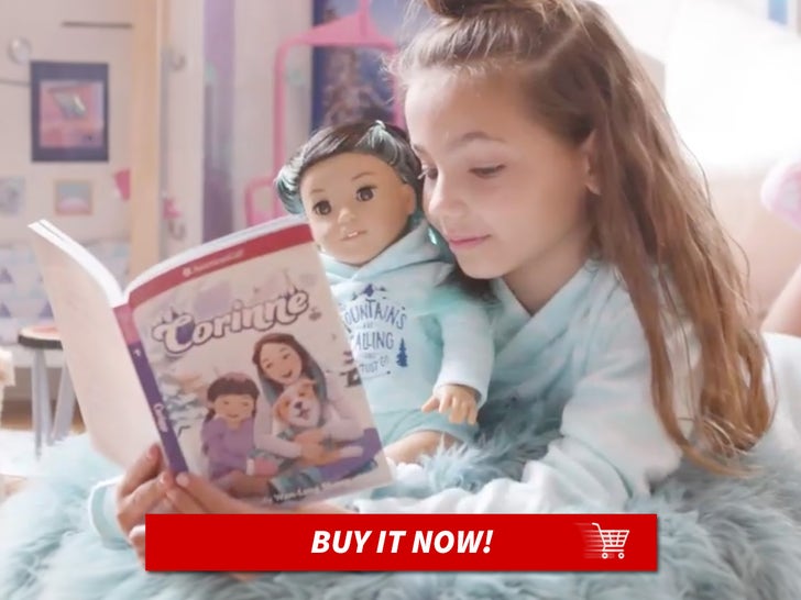 692badadc4844305b68b06030e46fedf_md American-Girl-doll-MAIN