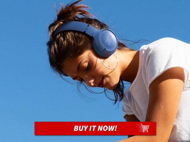 6ddaa45e8f8e4528ae654b1d4eb81afb_md JBL-Tune-520BT-Wireless-On-Ear-Headphones-MAIN