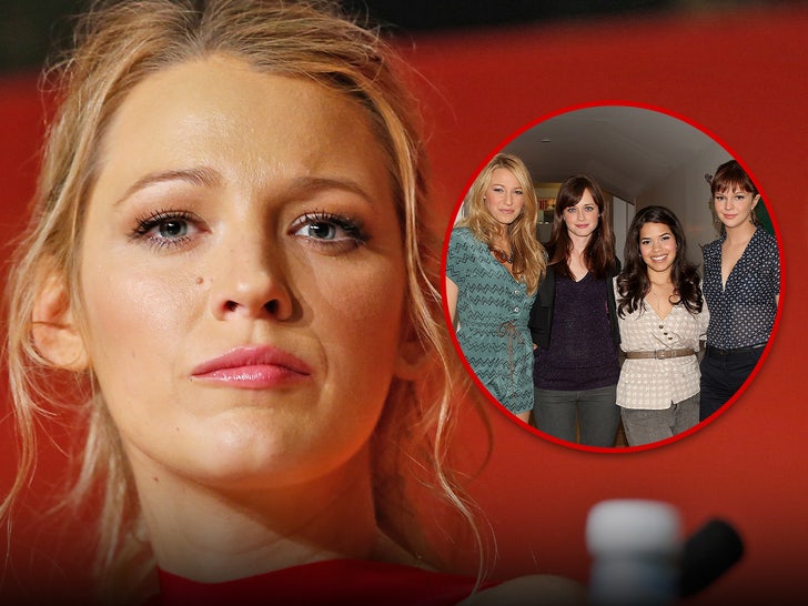 7062c9f5c78947ceb403dfee3d18624f_md blake lively sisterhood of the traveling pants costars