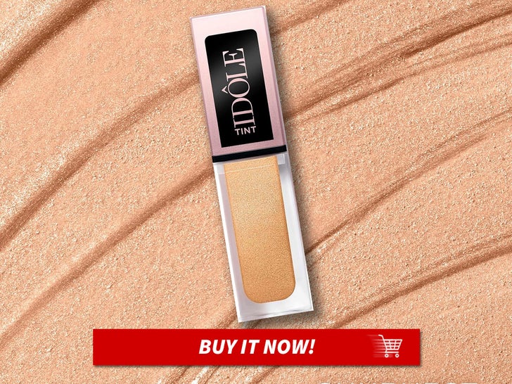 708326072cc1496aa02658fdda2f99a6_md Lancome-Idole-Tint-Long-Wear-Liquid-Eyeshadow-&-Eyeliner