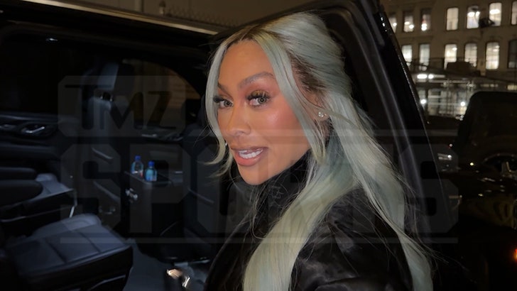 73790bc8dee344cd9c776df2ace40ea8_md 122624_lala_anthony_kal