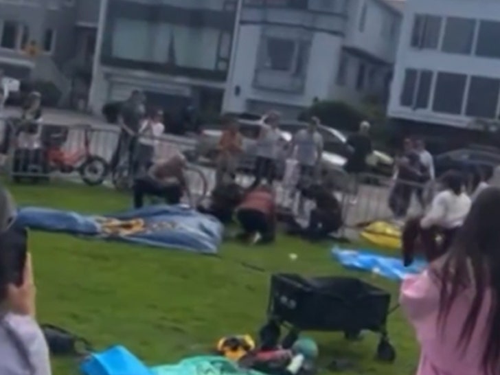 749c1cbc234c40fd9ac4237f1a0d1604_md 101424-parachutist-ground