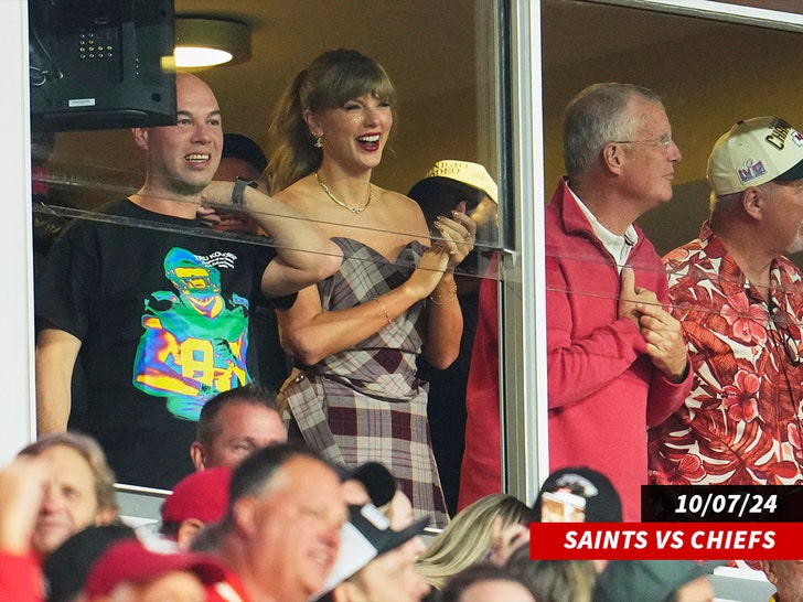 75b9fa0c01934667a0281acabbd79627_md taylor swift getty 1