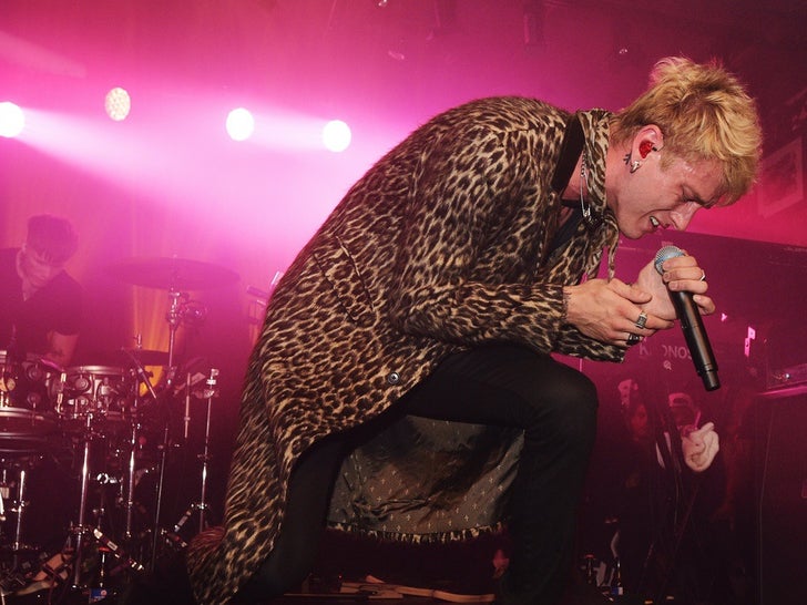 Machine Gun Kelly Performance Photos