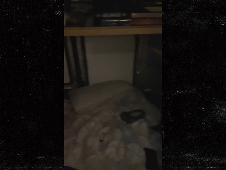 7b045541293847a49779115d2efad170_md 120324-jack-veal-primary-4