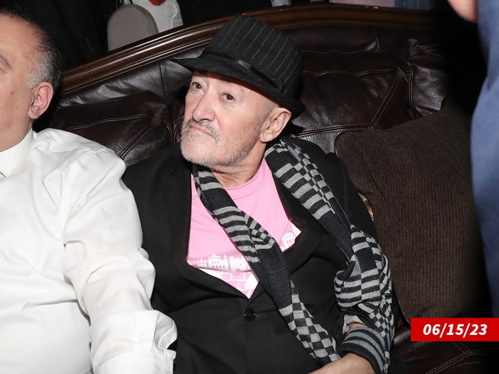 7ced77795dab4ba09fcc6c0ca0a54e79_md Ángel Salazar