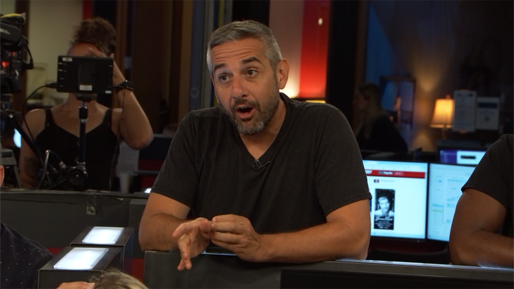 7fdca5ed02164148849e33cdb0d8131d_md-1 jamie foxx