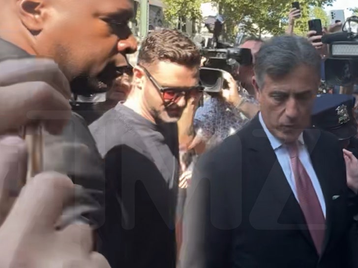 832b934e764c47deb4c4de0909dcf8e9_md 091324-timberlake-court-entering-v2