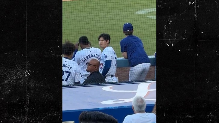 072224-dodgers-fans-fight-reaction-kal