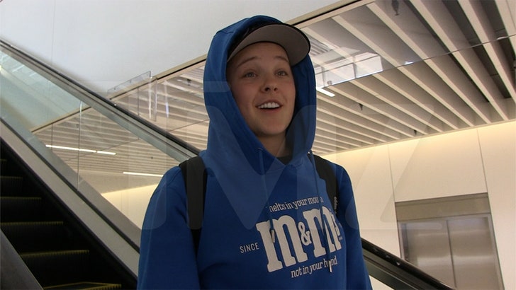 091124_jojo_siwa_kal