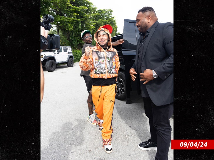 89025d1fbf7749aabcd711939089a631_md-1 tekashi 6ix9ine getty 2