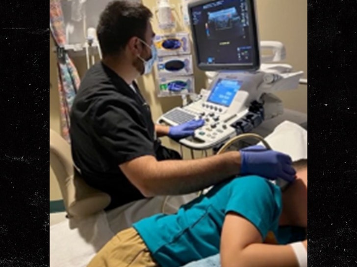 8f47a33c971e44e080aadd0cb89e1ba7_md gypsy rose luis