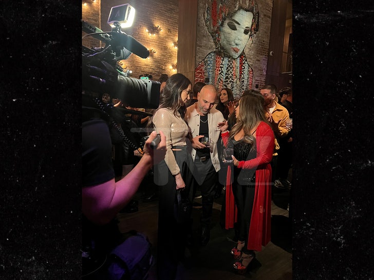 8f583579f88646928c68253fe6cdf79d_md jersey shore filming