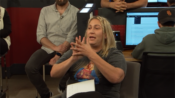 904e7d60b64143d0a3d825e92274b0b4_md dave grohl