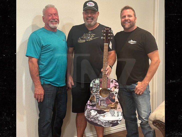 1001 taylor swift guitar on ebay getty tmz 2