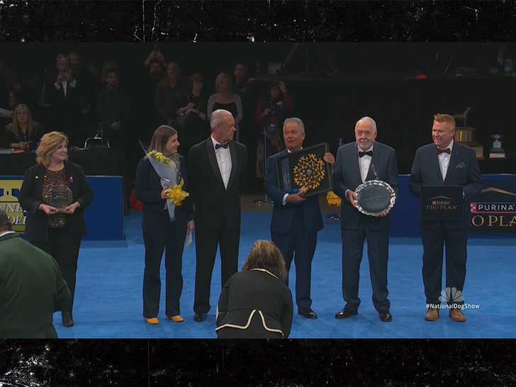 94e71205ebdb497ba278c55338650ffa_md 112824-national-dog-show-primary