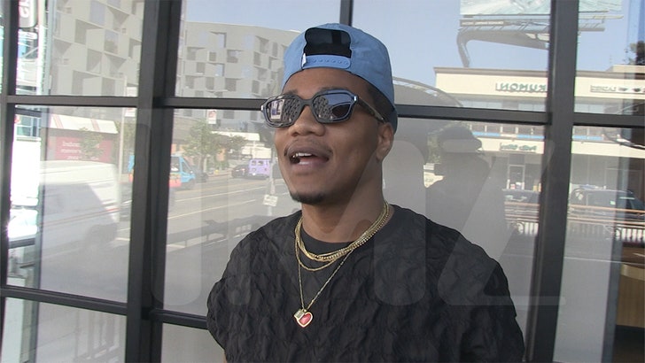 977c28aafdbe4fd68f08792b721d9563_md-1 071724_cory_hardrict_kal