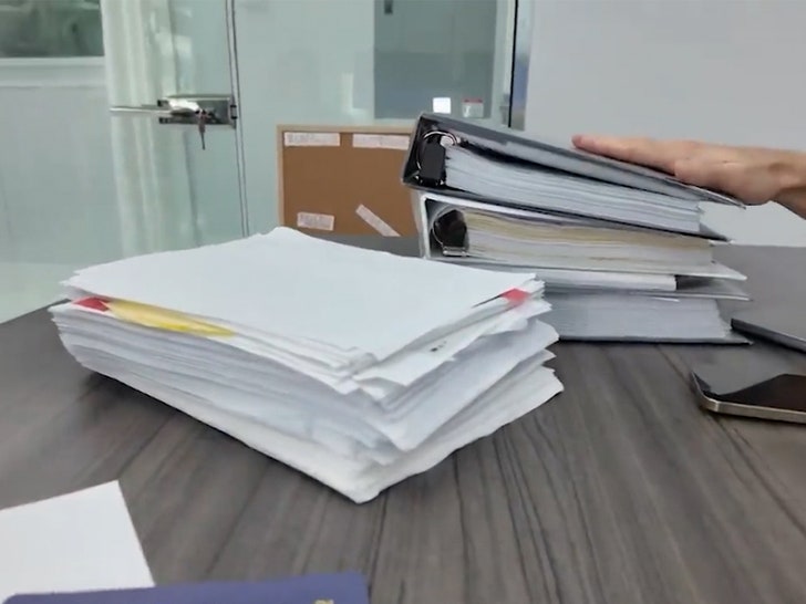 979cf567509d4991949b1f5c5abc556f_md 082724-zach-rance-binders