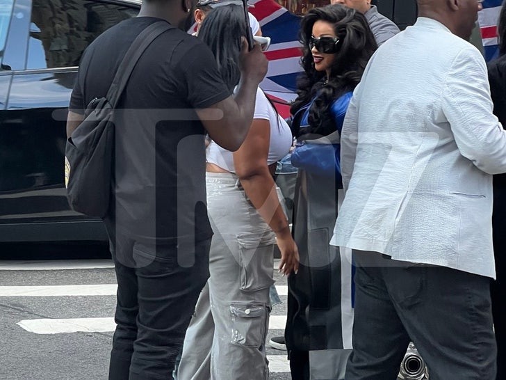 073124 Cardi B Appears Pregnant 6 TMZ