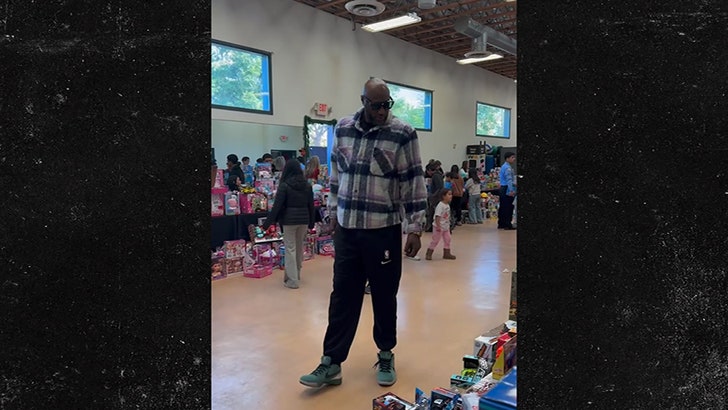 9a58fa09f4e949779f99d5654195812b_md-1 121424_lamar_odom-kal