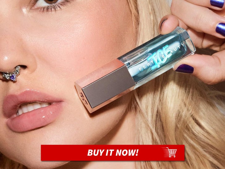 9b57dbfe8e7242ec9f6f78d580a21fe2_md Fenty-Beauty-by-Rihanna-Gloss-Bomb-in-Ice-Cold-Heart-MAIN