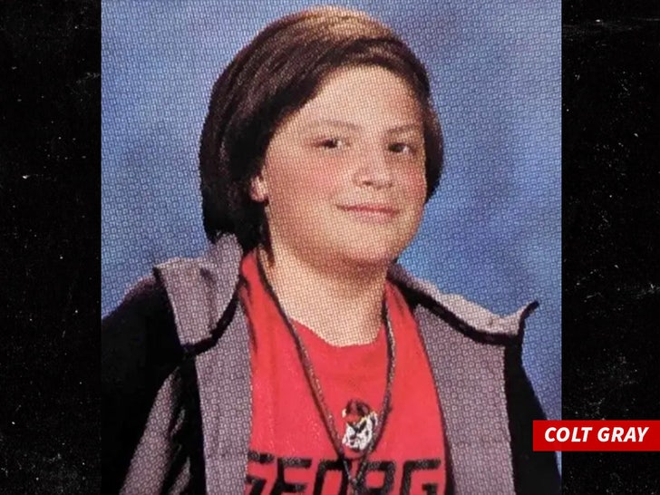 9ba29a359e0646349b48f5c0e8e952c1_md-2 colt gray yearbook photo name swipe