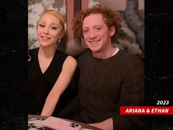 9e0b1e1658cc42afaf62c133366358cf_md ariana grande ethan slater