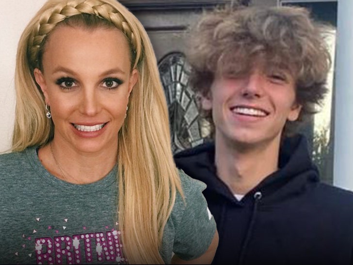 9ede13d4503441a497ca1f0a13c77438_md Britney spears jayden james