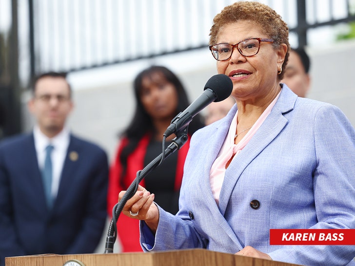 9fbbc7fb074141669b7147eb68e49e9c_md karen bass