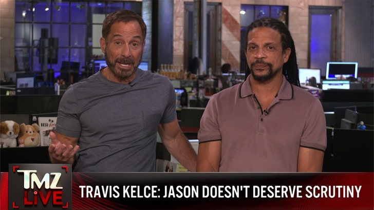 a0e76e4c9e88401dbd7dd92d0fb9a463_md 110624_tmz_live_kelce_kal