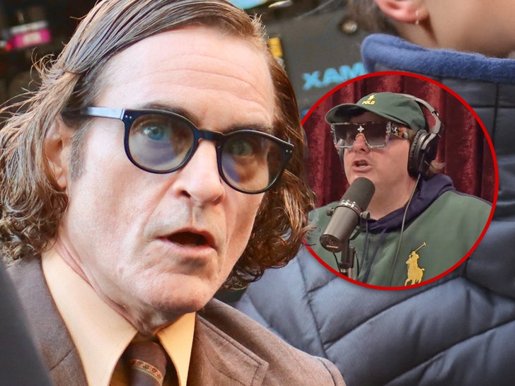 a22d2cea52da4a0aa75115b56057614e_md tim dillon joaquin phoenix joker main