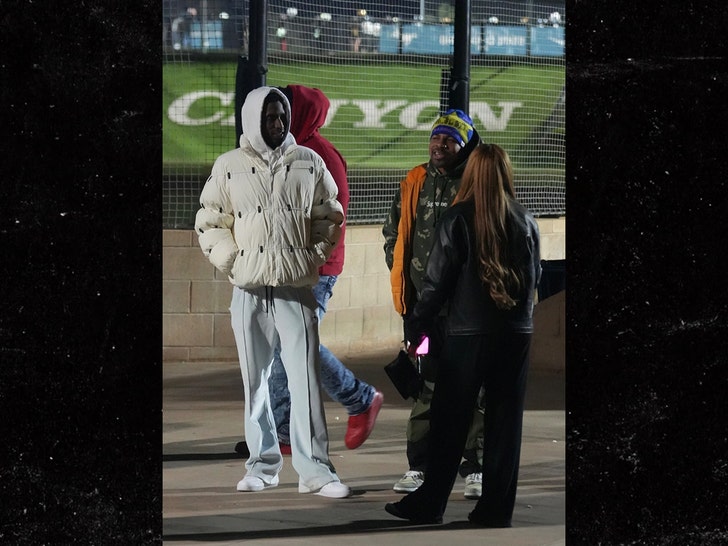 a3ceb8f532244ff2ad27fc58840c41c2_md diddy